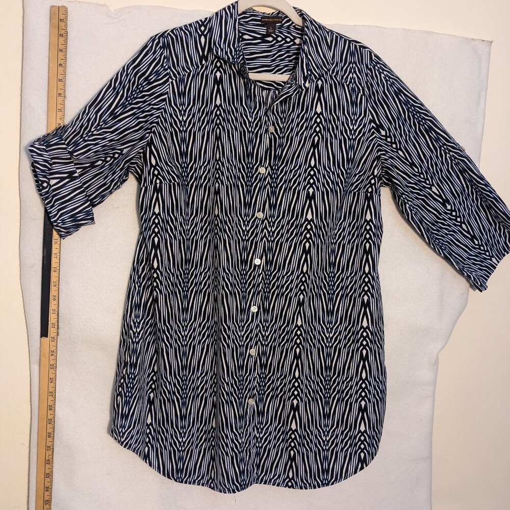 Dana Buchman Women's Blue and White Zebra Striped Shirt